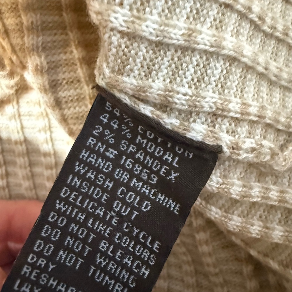 J. McLaughlin Button‎ Sleeve Top- Small - Picture 7 of 8